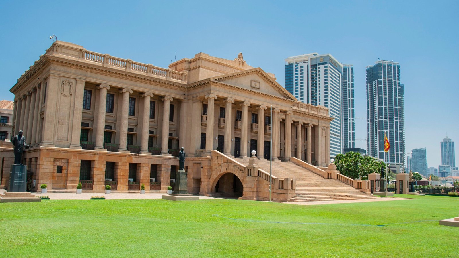 Old Parliament Building  | Colombo